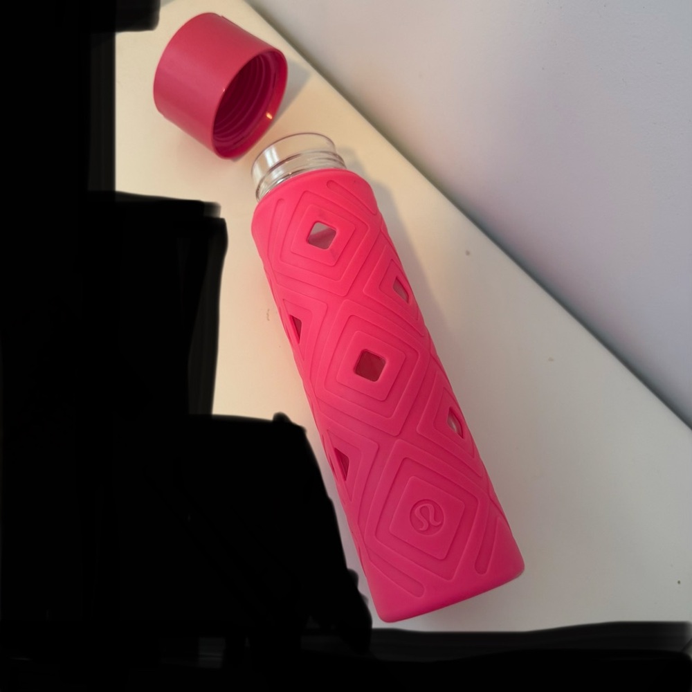 Glass Water Bottle - Picture 4 of 5